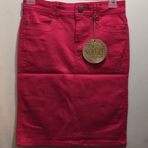 Girls No Fuze pink denim skirt size 14